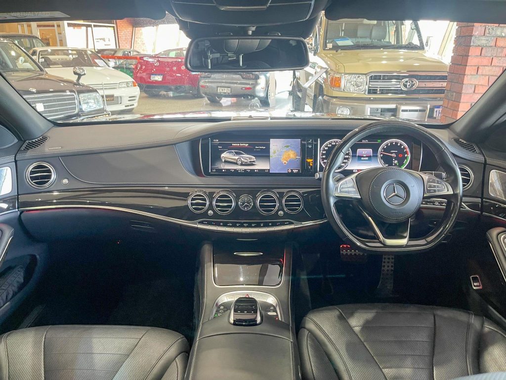 mercedes benz S550 plugin hybrid interior