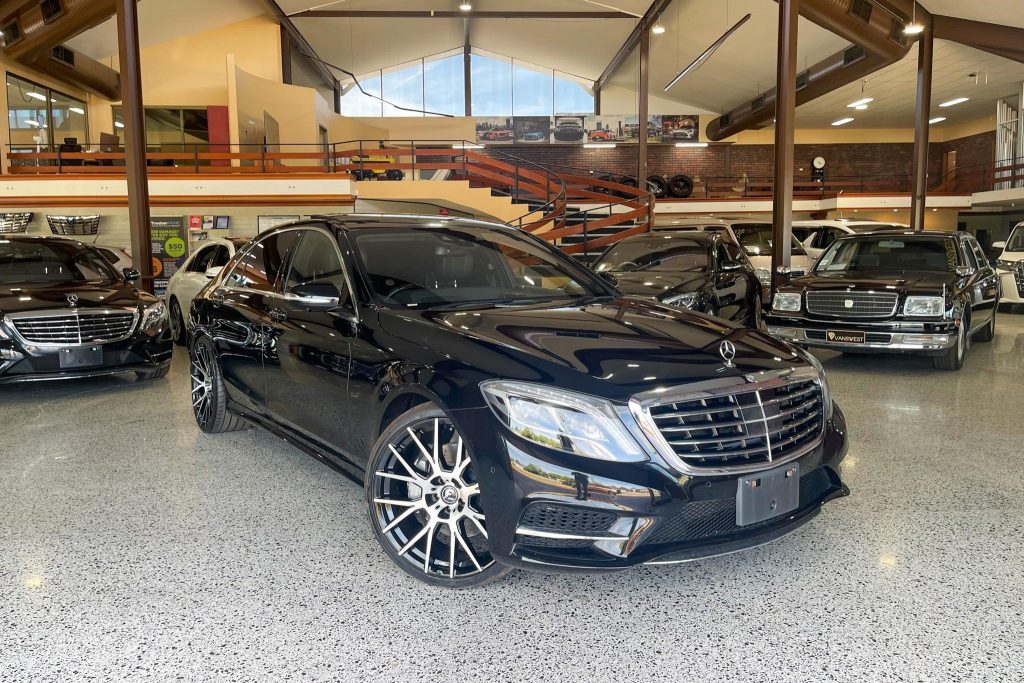 THE MERCEDES-BENZ S550 PLUG IN HYBRID AT VANSWEST