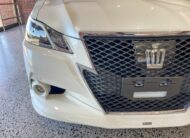 2013 Toyota Crown 3.5 V6 ATHLETE S with body kit and Sunroof