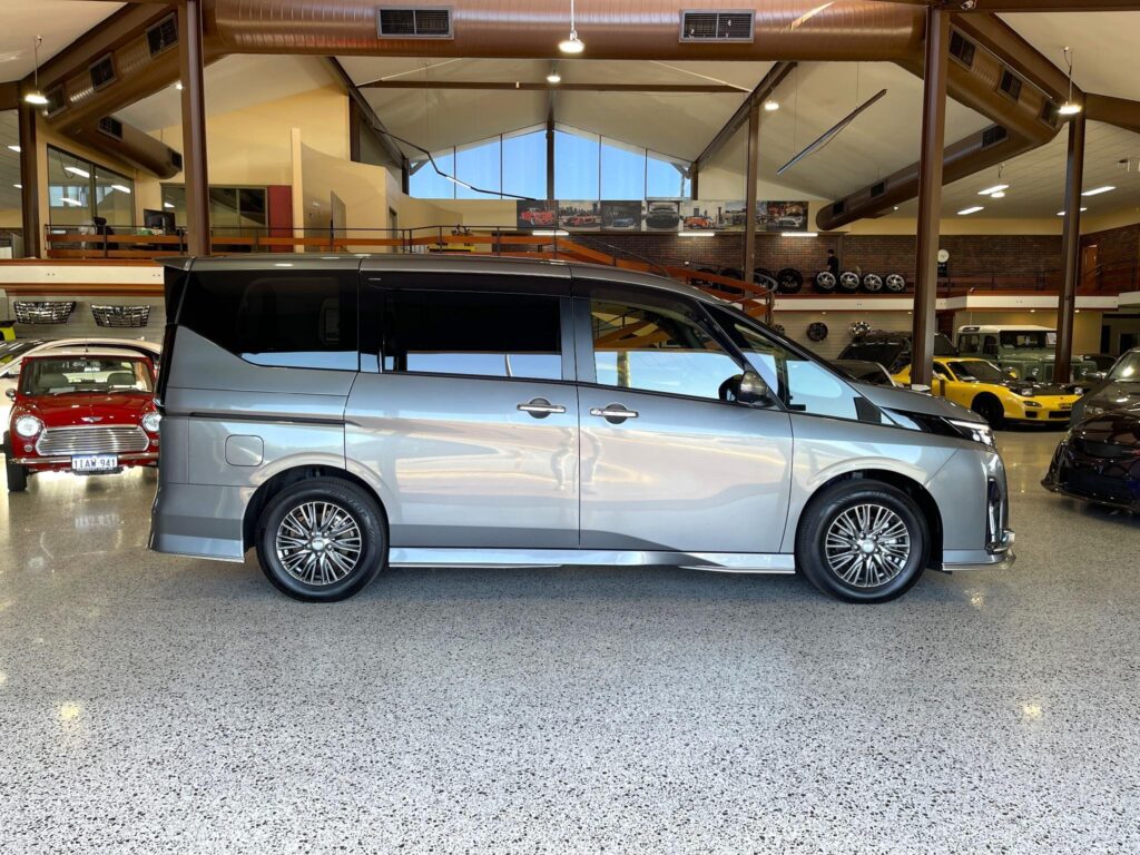 2023 New released Nissan Serena – Innovataing Family Travels