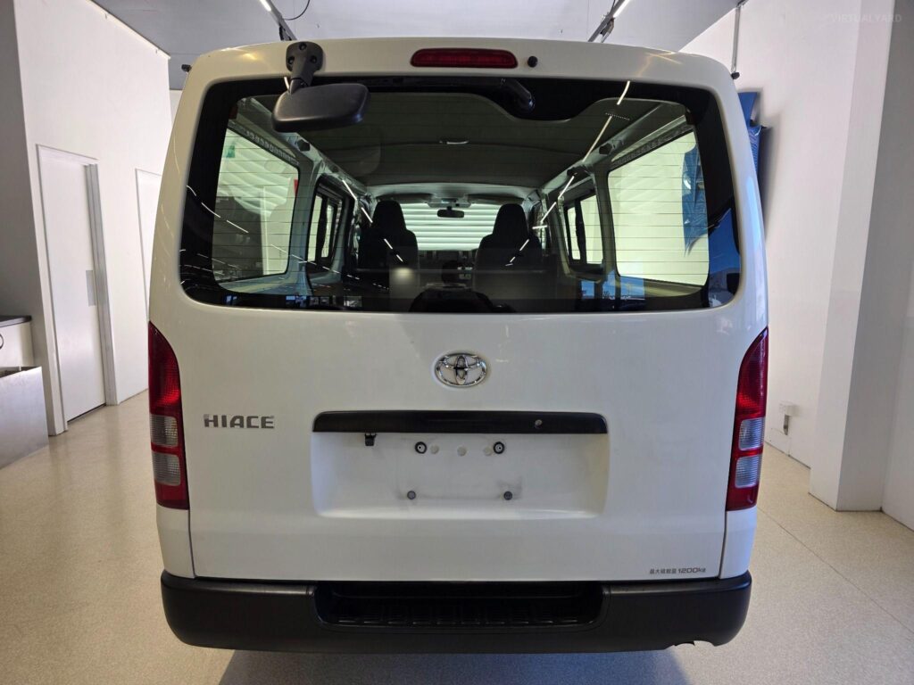 2017 TOYOTA HIACE DX KDH201