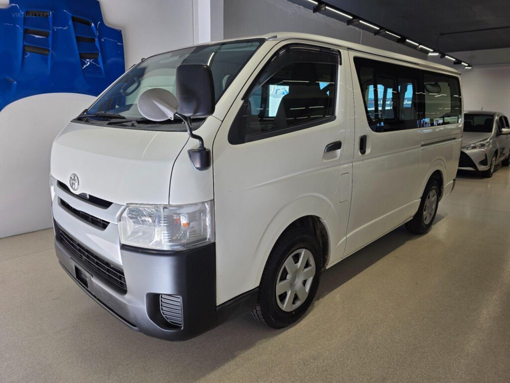 2017 TOYOTA HIACE DX KDH201
