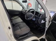 2017 TOYOTA HIACE DX KDH201