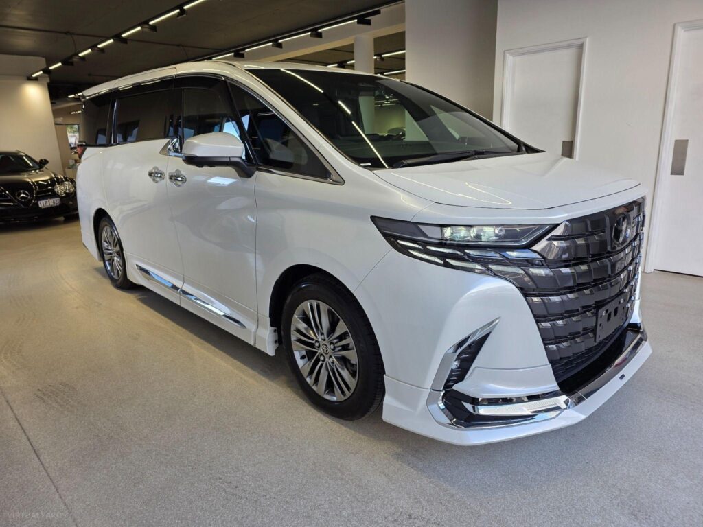 2024 TOYOTA ALPHARD Z AGH40