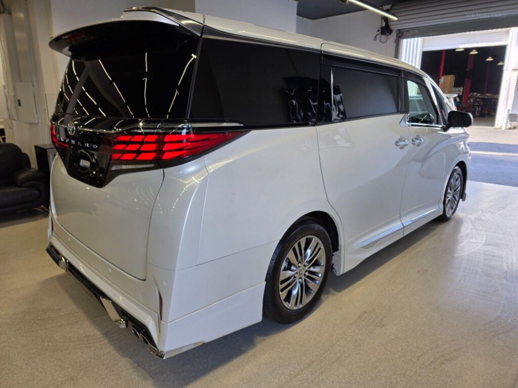 2024 TOYOTA ALPHARD Z AGH40