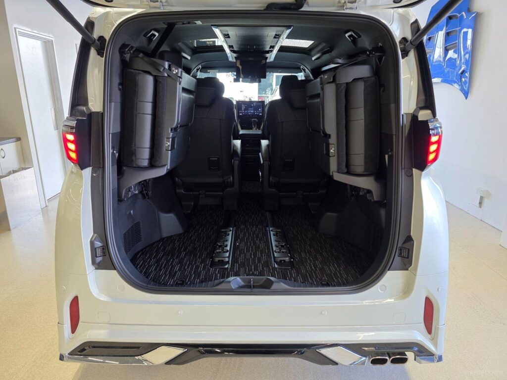 2024 TOYOTA ALPHARD Z AGH40