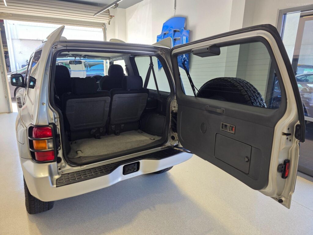 1998 MITSUBISHI Pajero Evolution V55