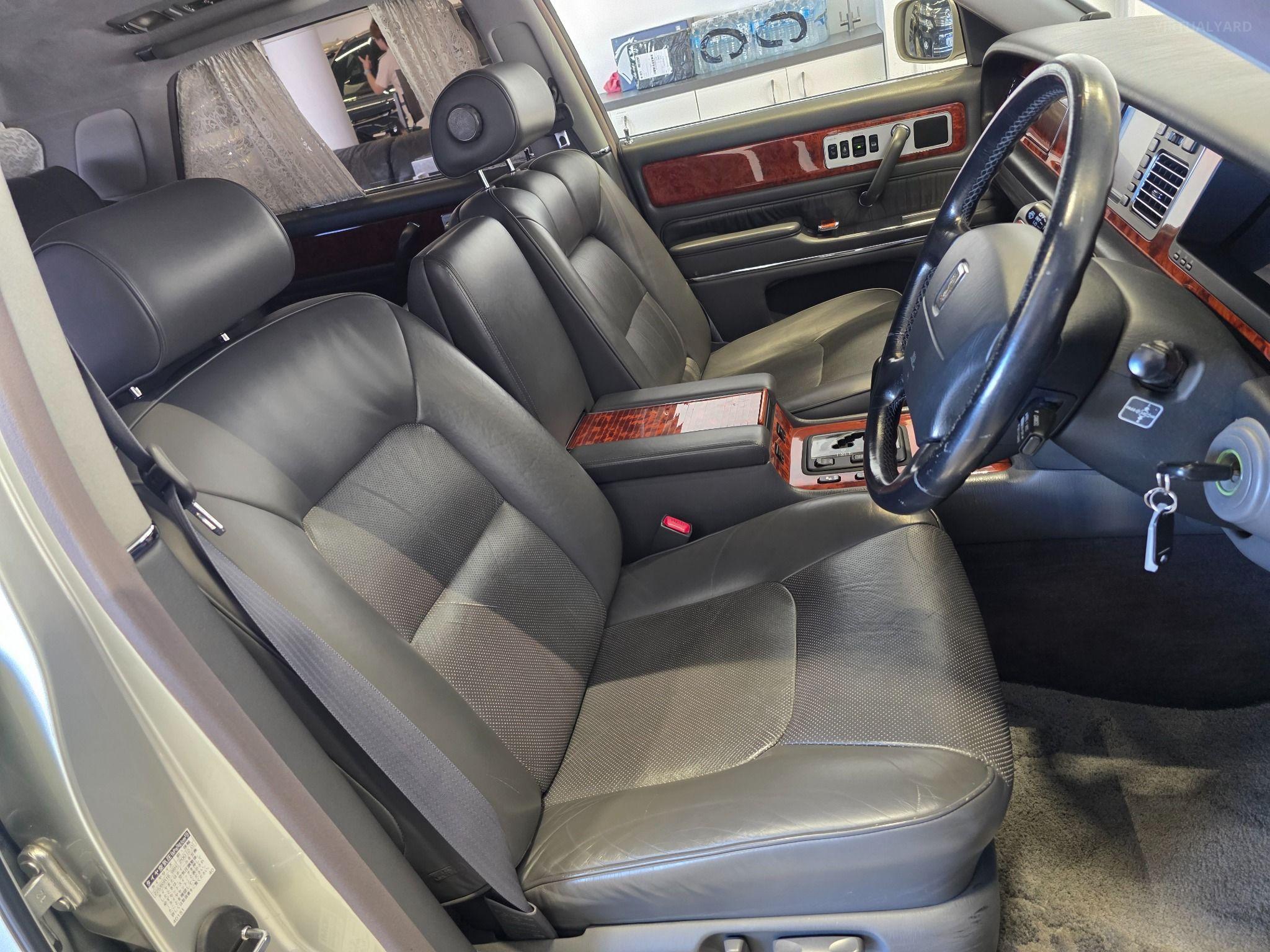 2006 TOYOTA Century V12 GZG50