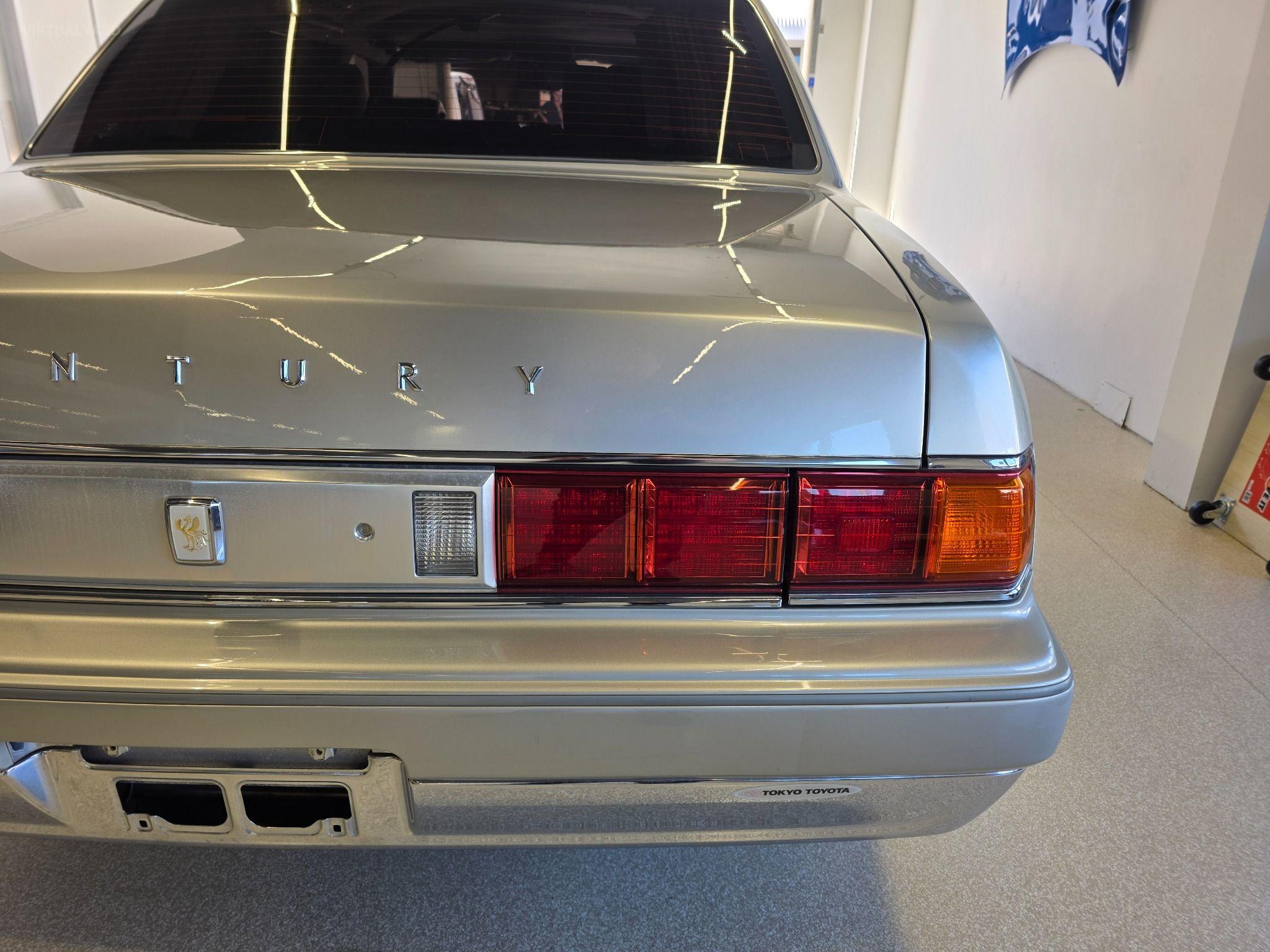 2006 TOYOTA Century V12 GZG50