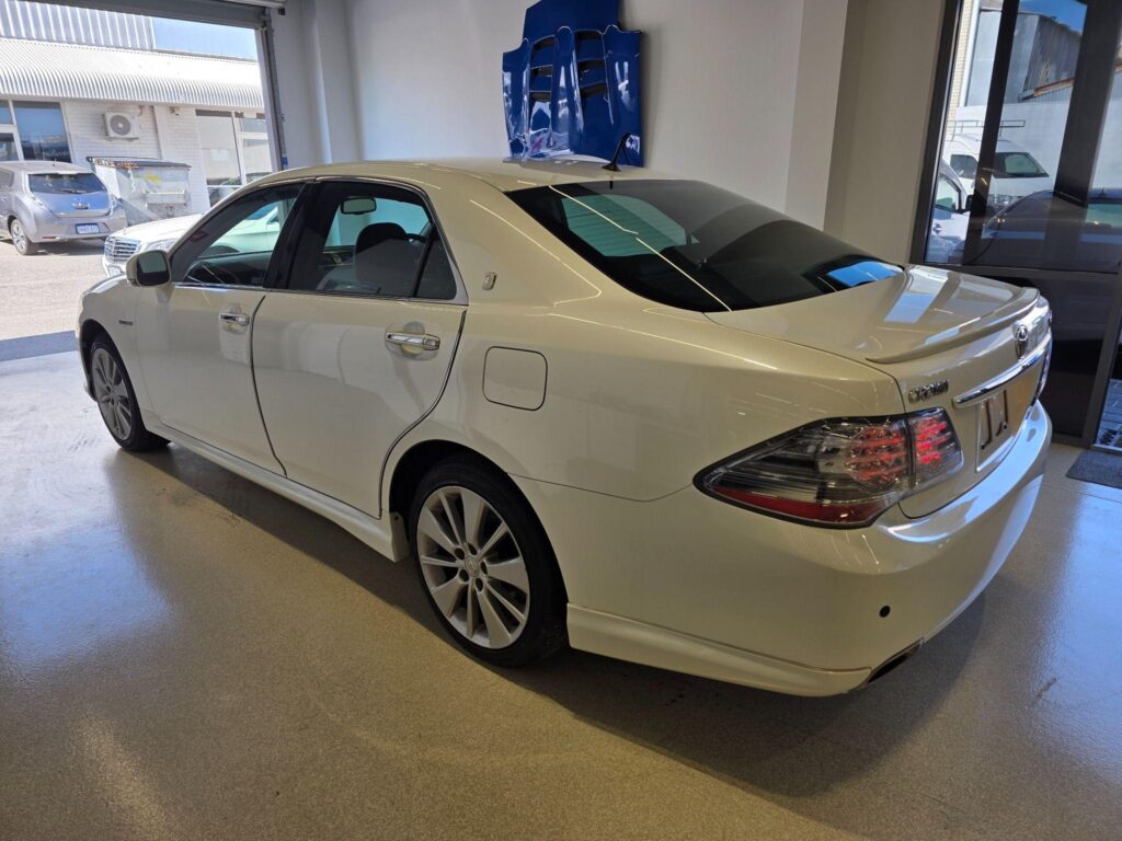 2009 TOYOTA CROWN HYBRID G-PKG GWS204