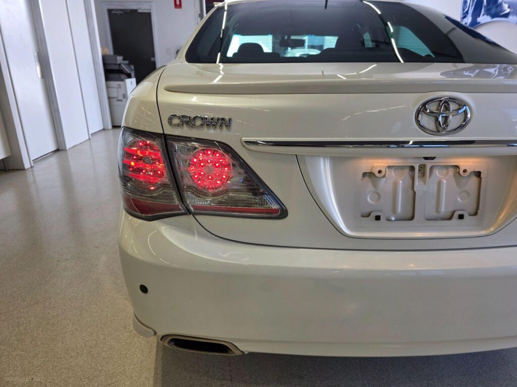 2009 TOYOTA CROWN HYBRID G-PKG GWS204