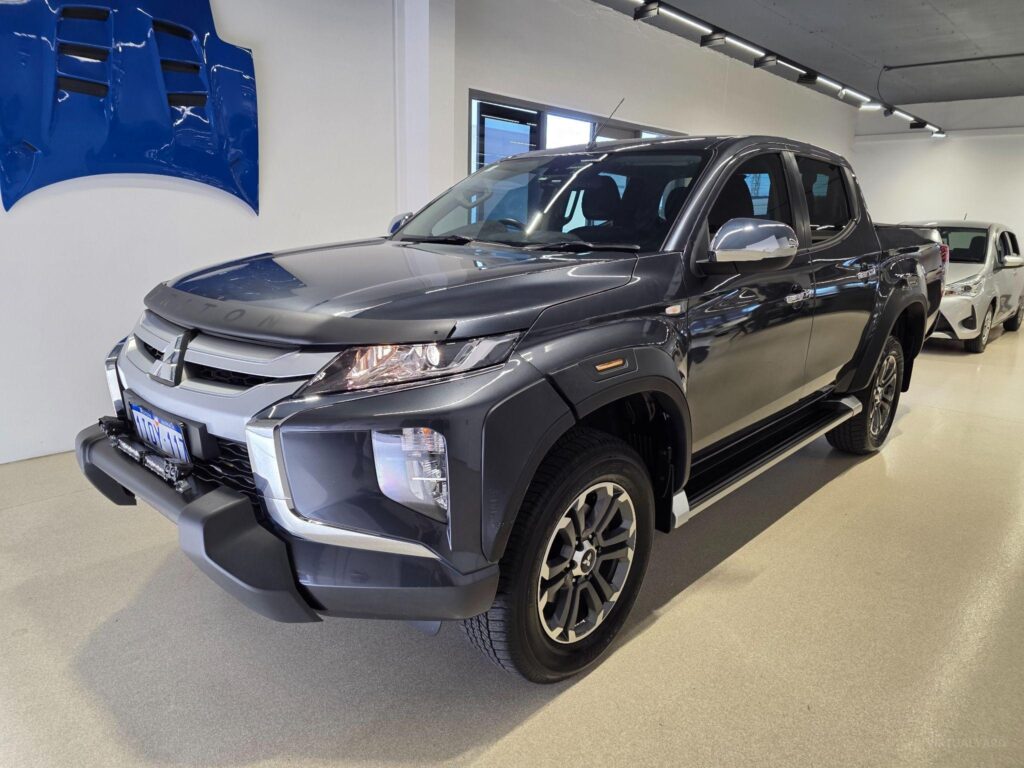 2021 MITSUBISHI TRITON GLX-R (4×4) MR MY21