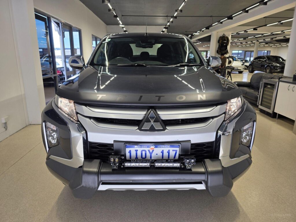 2021 MITSUBISHI TRITON GLX-R (4×4) MR MY21