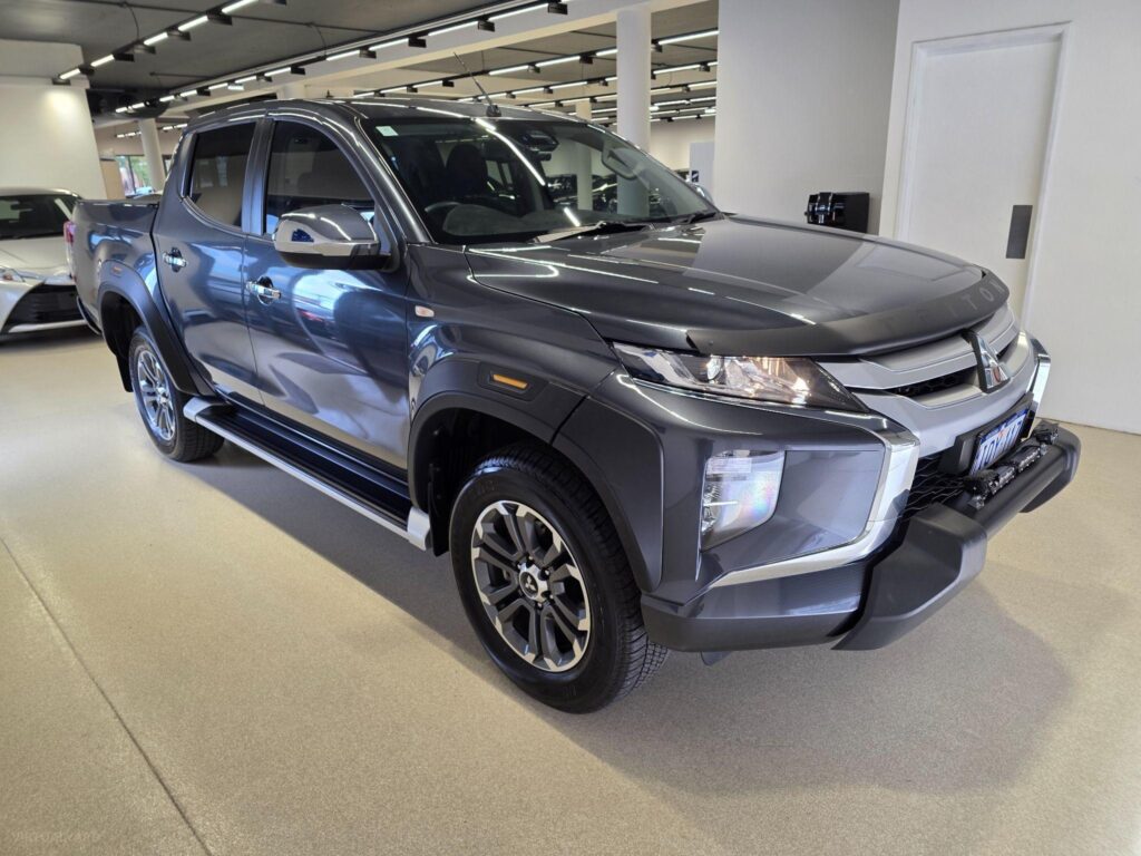 2021 MITSUBISHI TRITON GLX-R (4×4) MR MY21