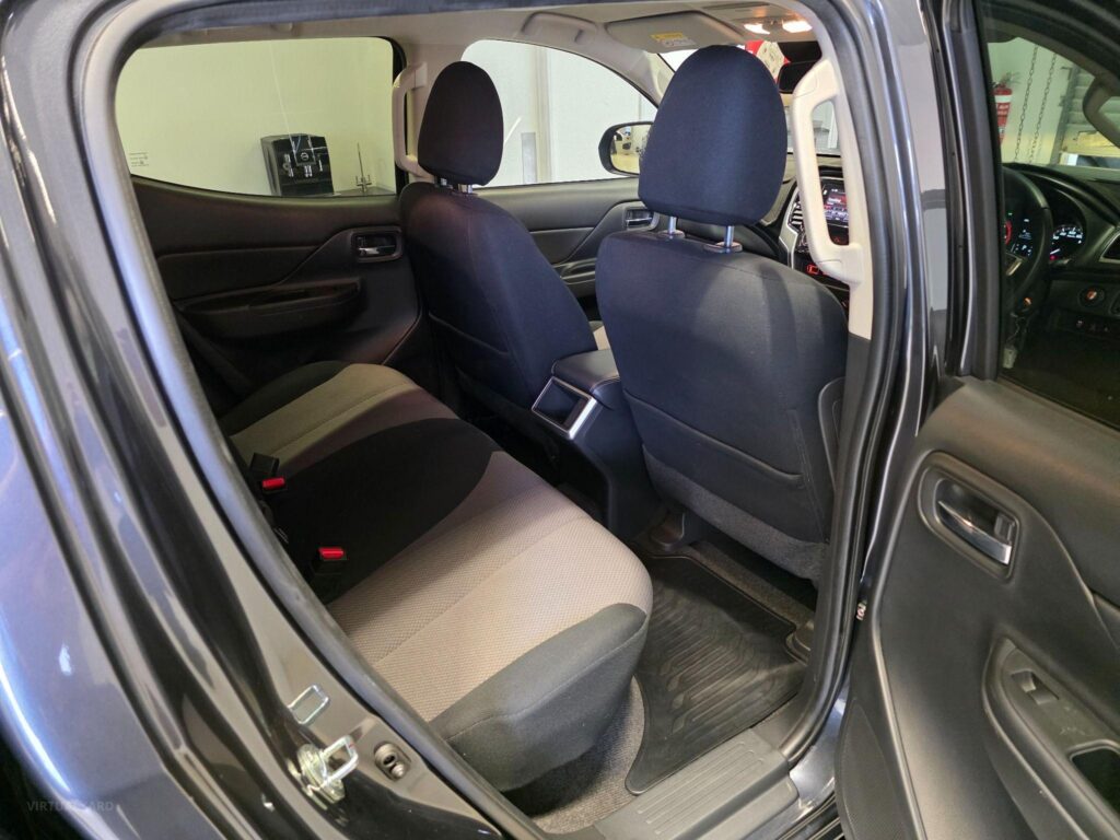 2021 MITSUBISHI TRITON GLX-R (4×4) MR MY21