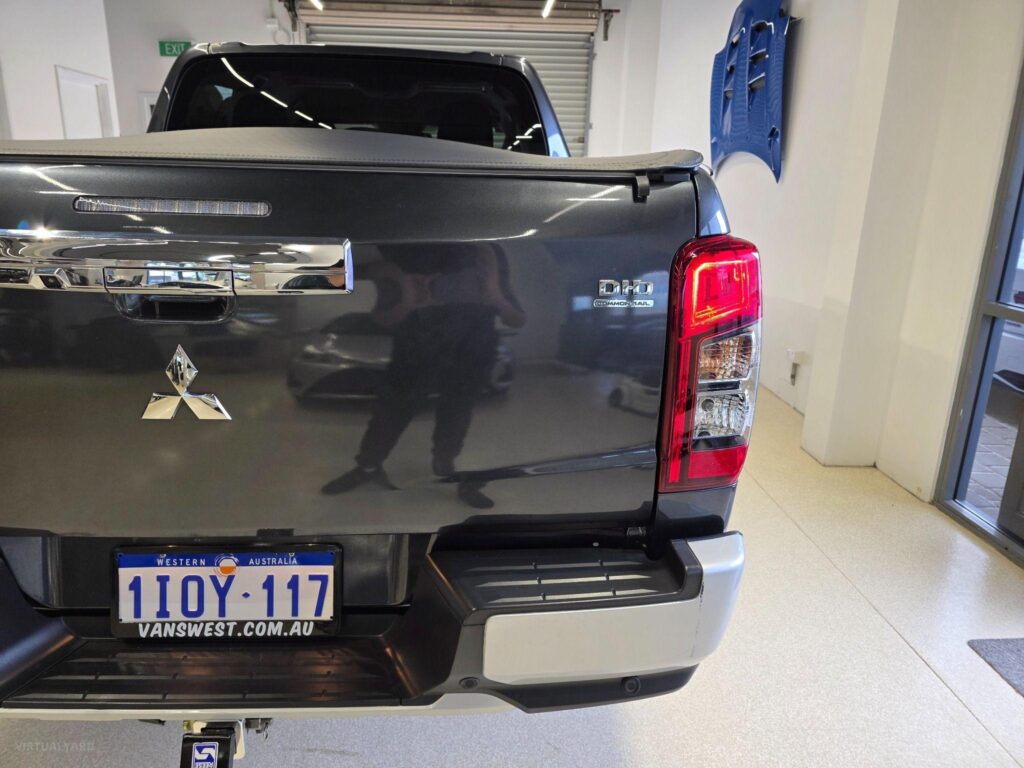 2021 MITSUBISHI TRITON GLX-R (4×4) MR MY21