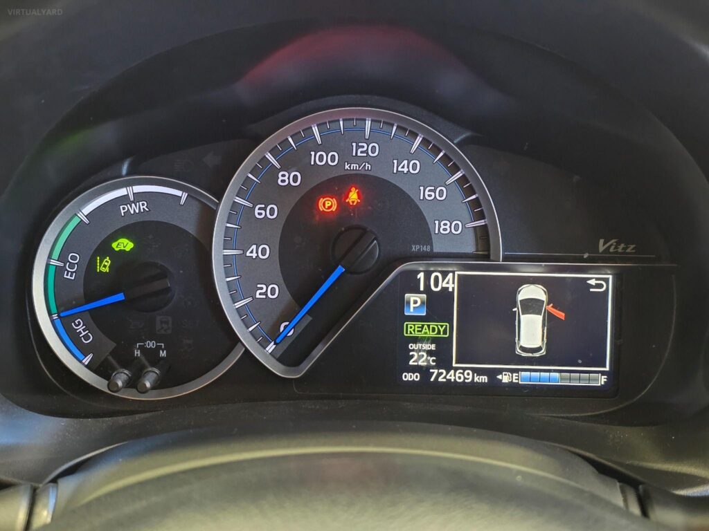 2019 Toyota Vitz HYBRID F 2WD NHP130