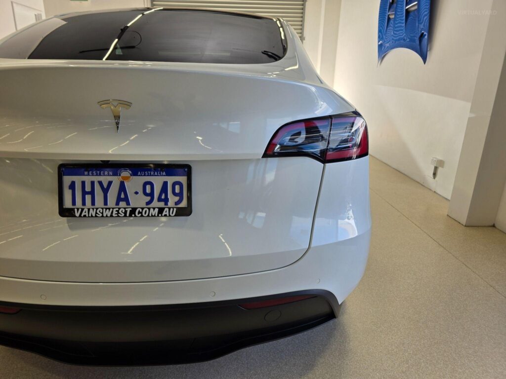 2022 TESLA MODEL Y REAR-WHEEL DRIVE MY22