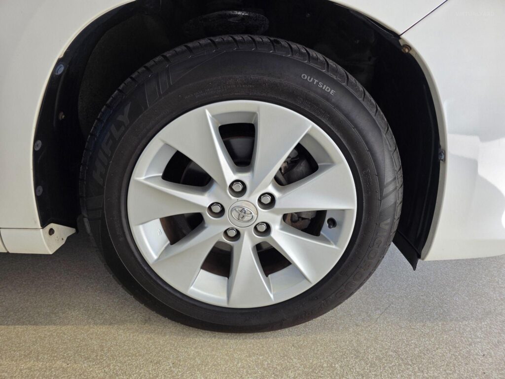 2014 TOYOTA ALPHARD AWD Welcab ANH25