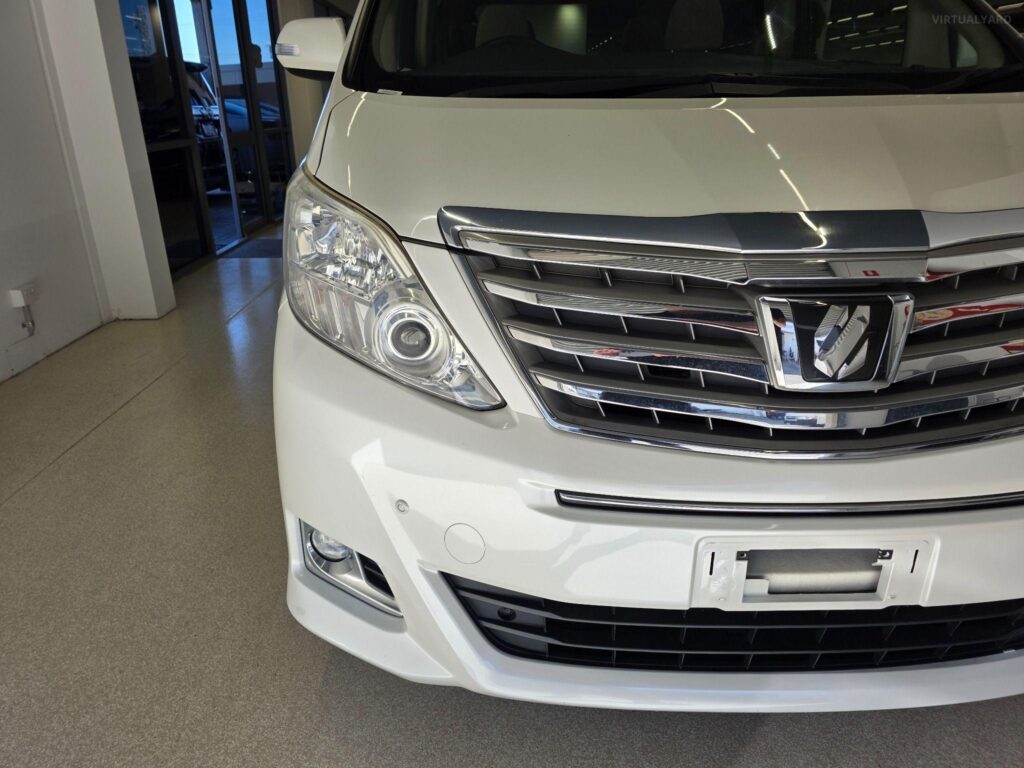 2014 TOYOTA ALPHARD AWD Welcab ANH25