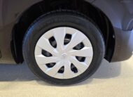 2015 Toyota Spade Y NSP141