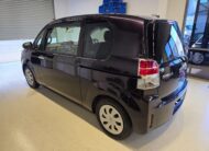 2015 Toyota Spade Y NSP141