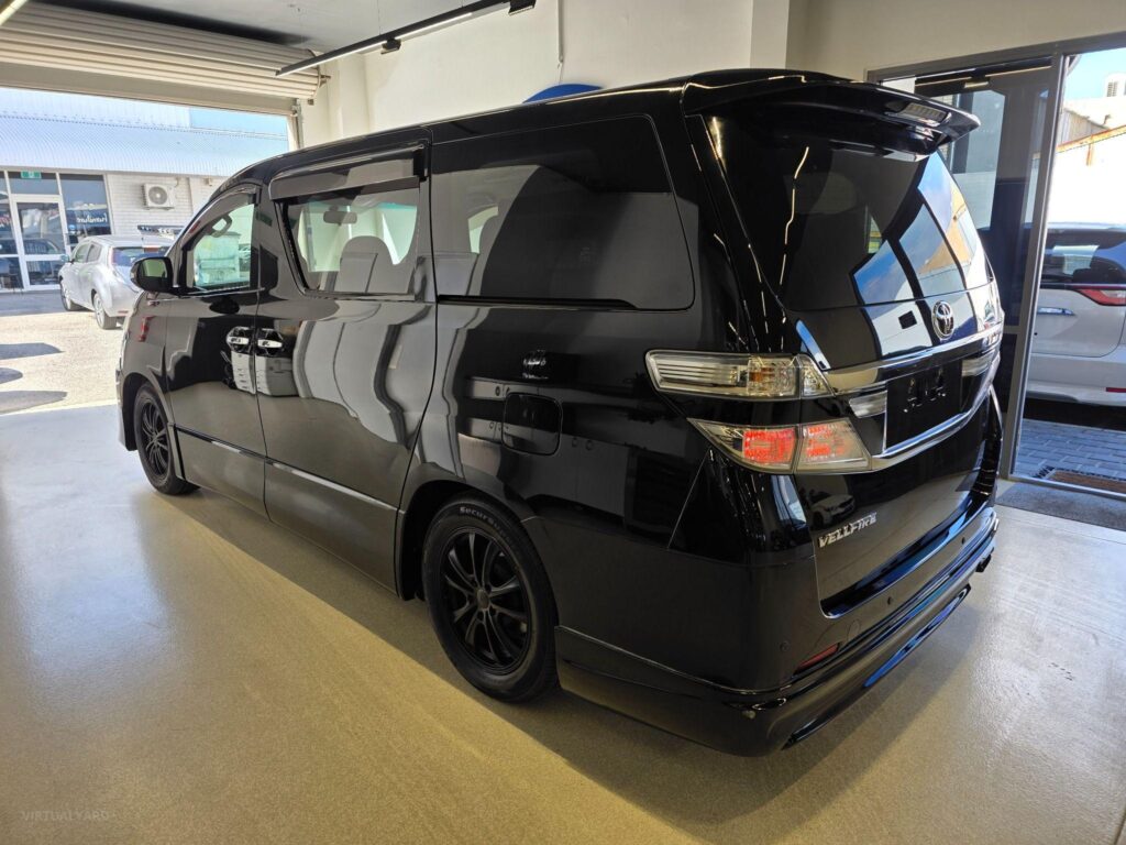 2013 TOYOTA VELLFIRE 2.4Z ANH20