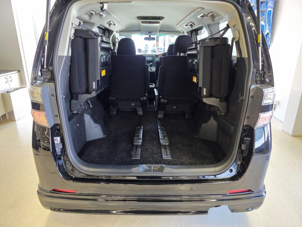 2013 TOYOTA VELLFIRE 2.4Z ANH20