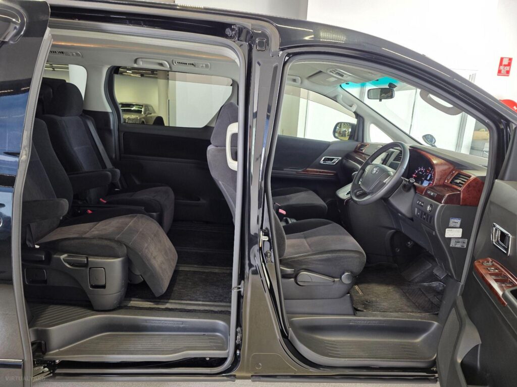 2013 TOYOTA VELLFIRE 2.4Z ANH20