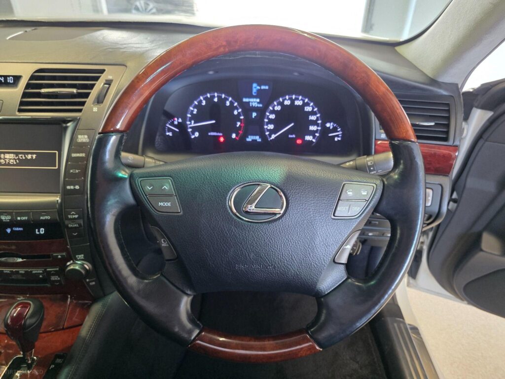 2006 LEXUS LS460 I PACKAGE USF40