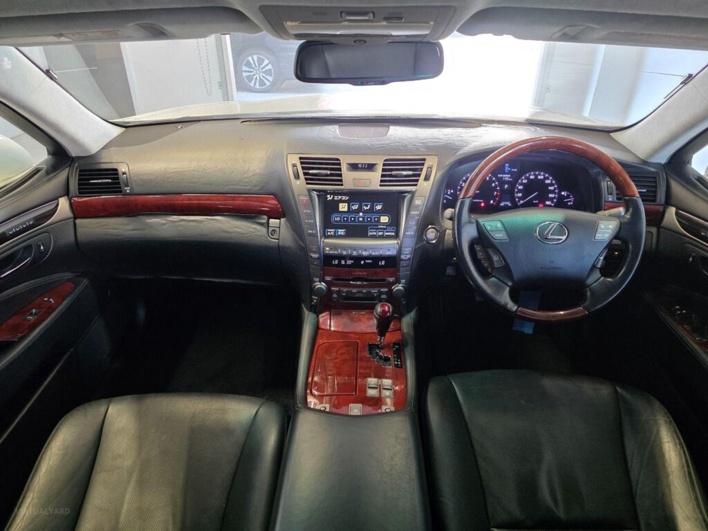 2006 LEXUS LS460 I PACKAGE USF40