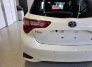 2019 TOYOTA VITZ F HYBRID NHP130