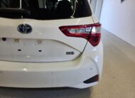 2019 TOYOTA VITZ F HYBRID NHP130
