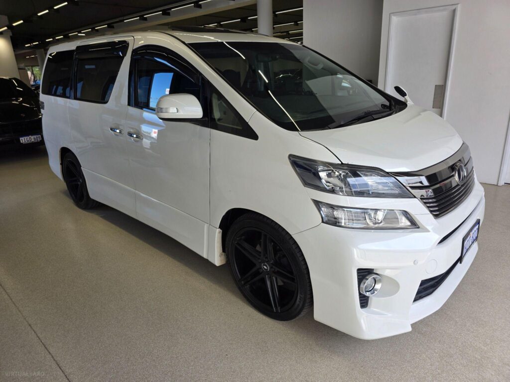 2013 TOYOTA VELLFIRE GGH20