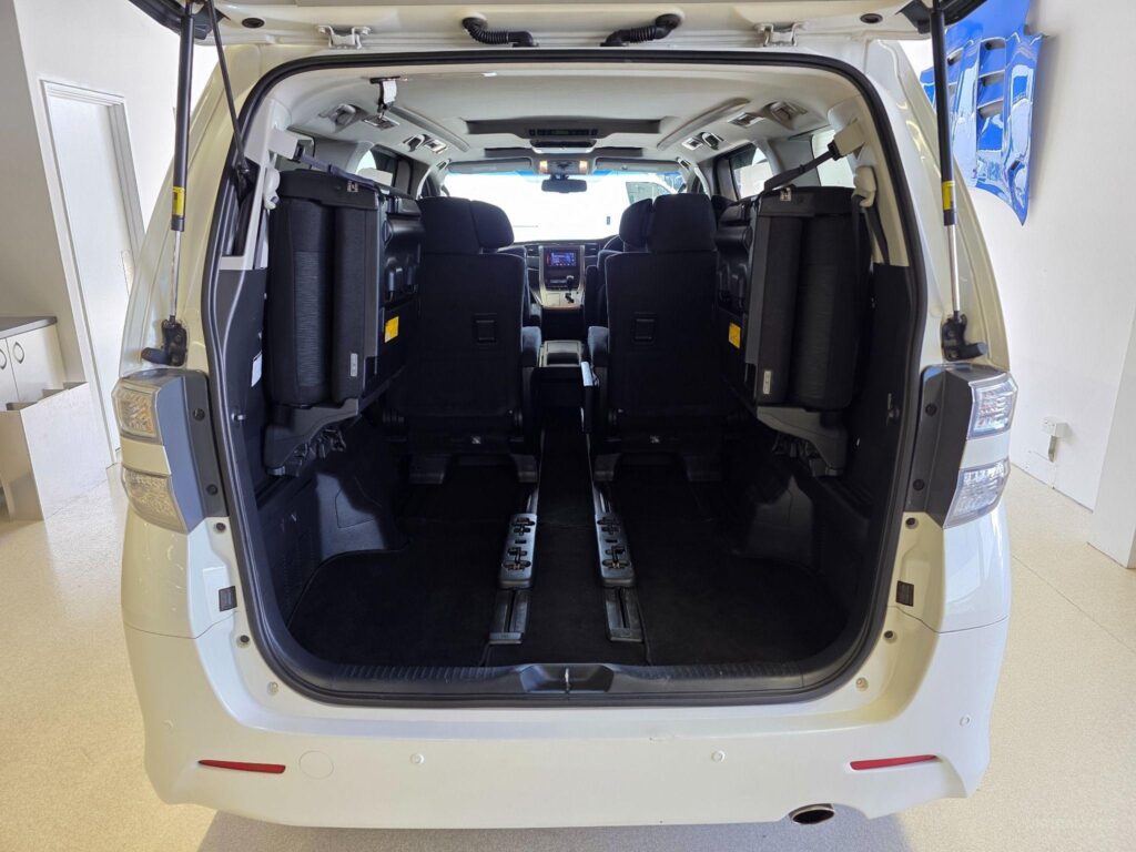 2013 TOYOTA VELLFIRE GGH20