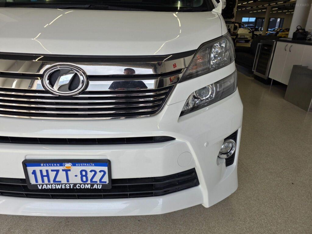 2013 TOYOTA VELLFIRE GGH20