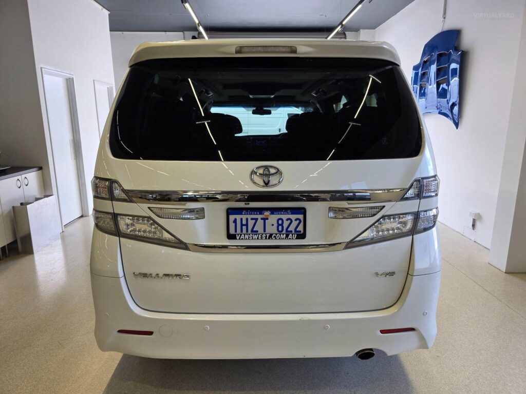 2013 TOYOTA VELLFIRE GGH20