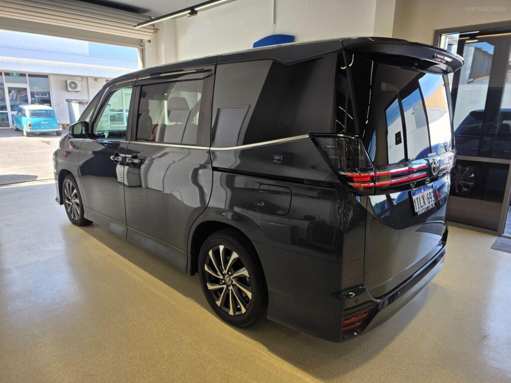 2024 Toyota Voxy Hybrid S-G ZWR90