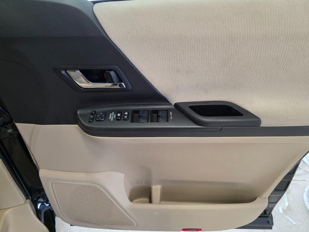 2012 TOYOTA VELLFIRE ANH20 2.4X