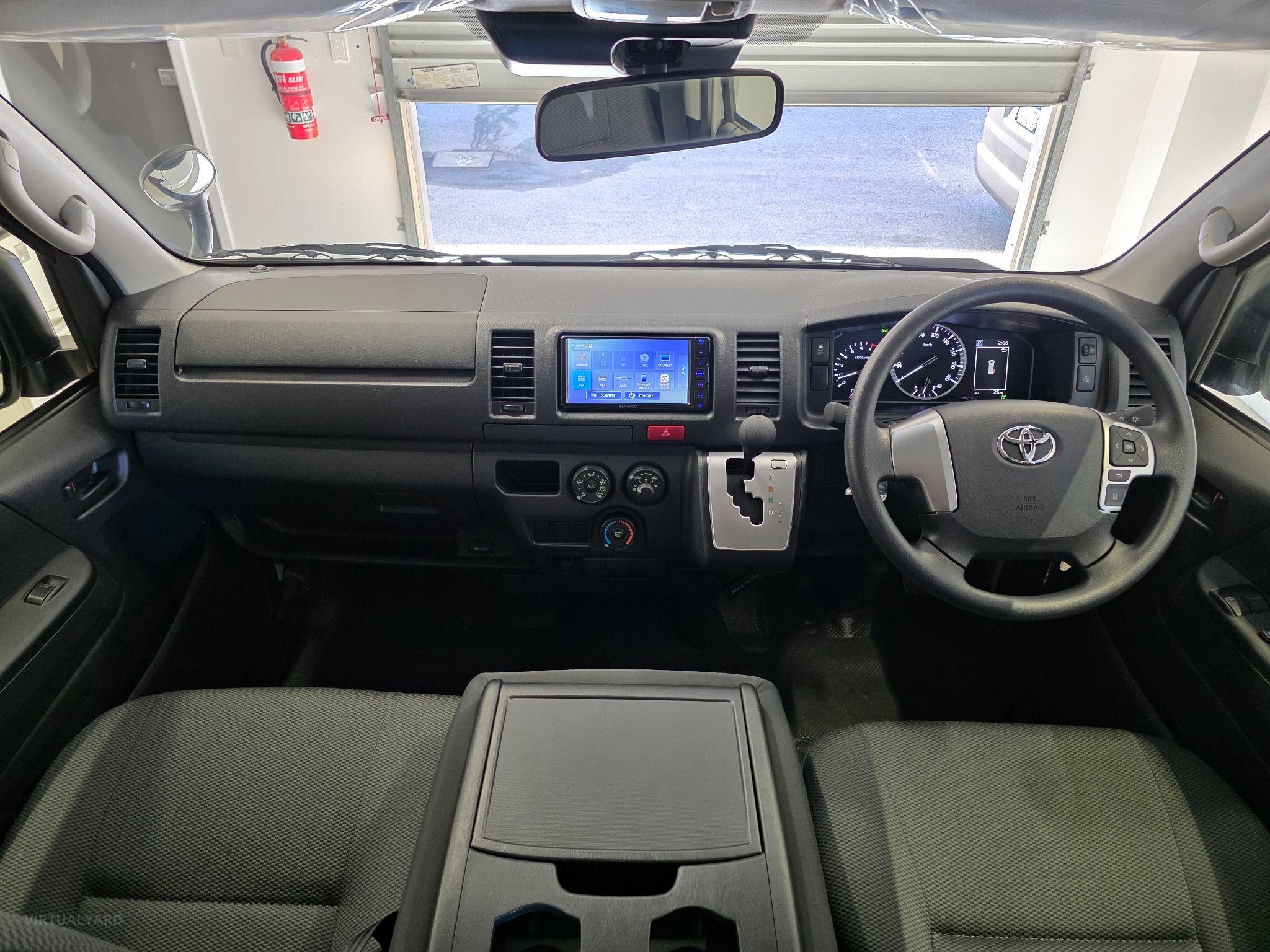 2024 TOYOTA HIACE DX LWB TRH200