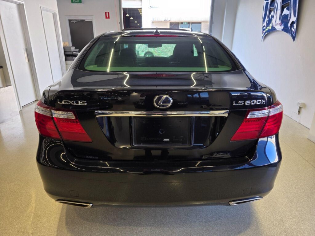 2007 LEXUS LS600h V8 HYBRID AWD VERSION U I PACKAGE UVF45