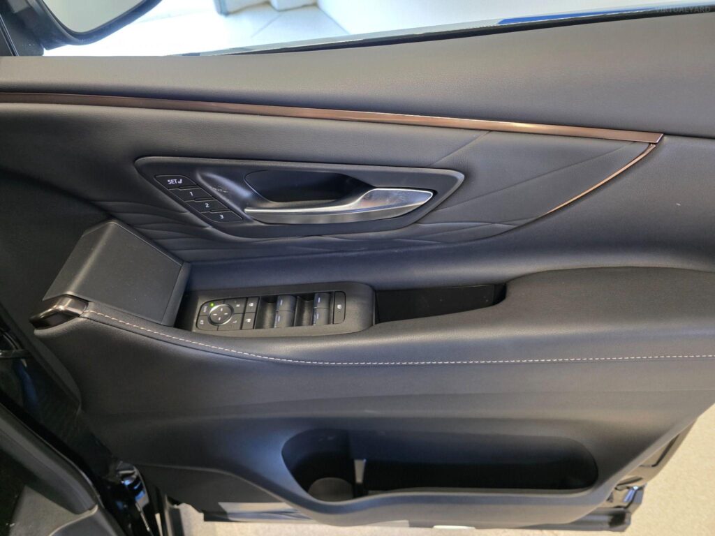 2025 TOYOTA ALPHARD Z AWD AGH45