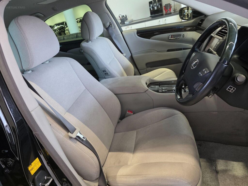 2011 LEXUS LS460 AWD USF45