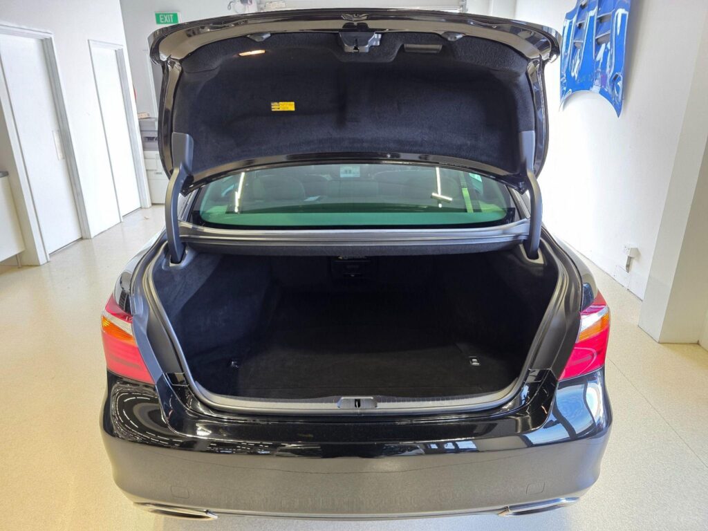 2011 LEXUS LS460 AWD USF45
