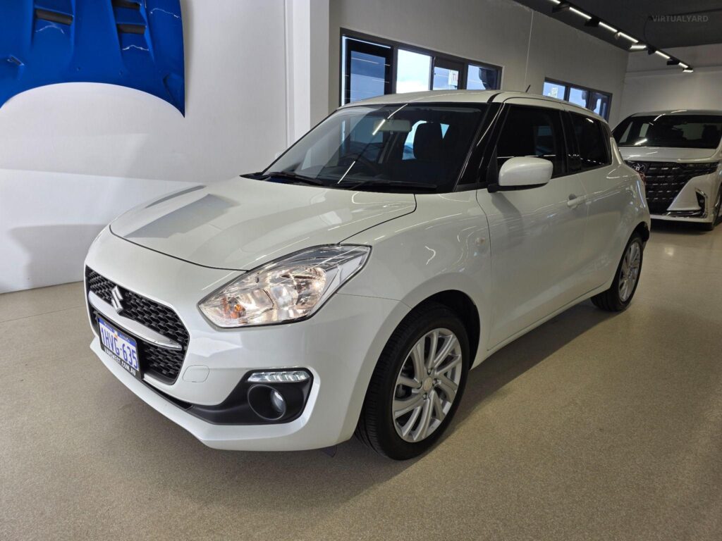 2023 SUZUKI SWIFT GL NAVI AZ SERIES II