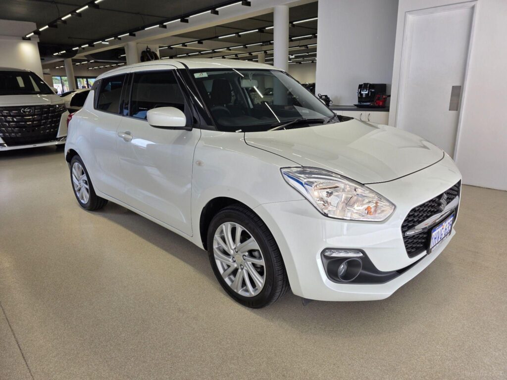 2023 SUZUKI SWIFT GL NAVI AZ SERIES II