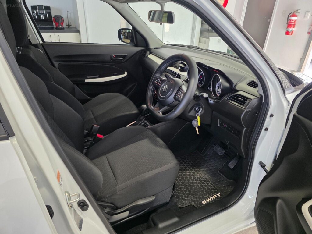 2023 SUZUKI SWIFT GL NAVI AZ SERIES II