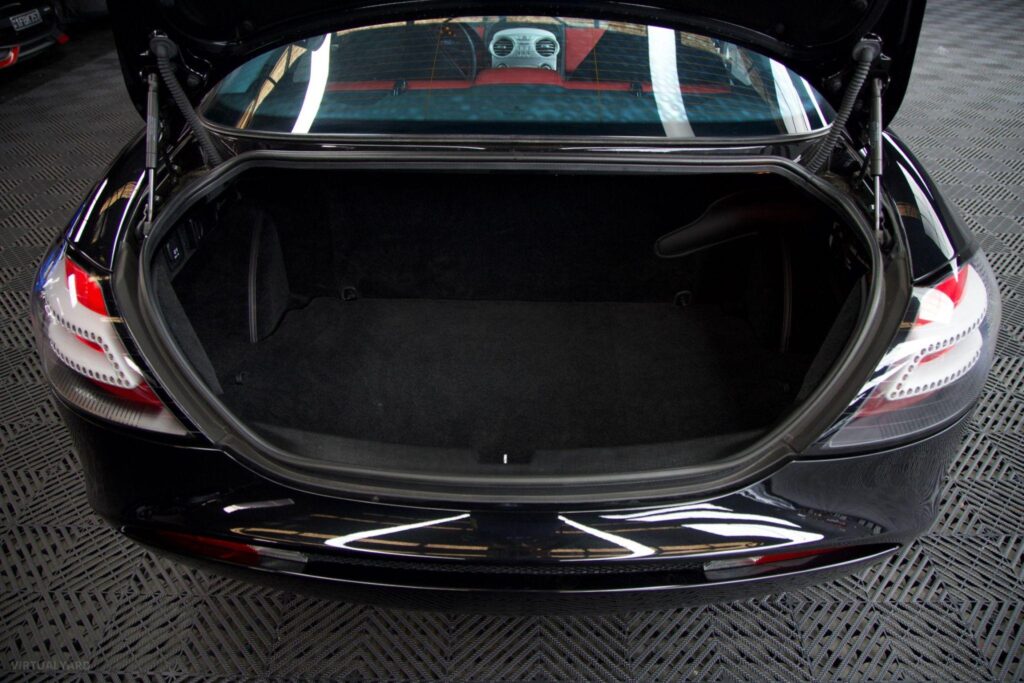 2006 MERCEDES-BENZ SLR MCLAREN SUPERCHARGED V8 5SP (ZX001290)