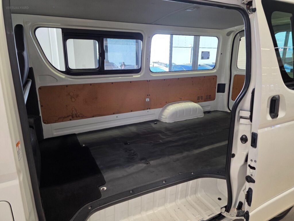 2019 TOYOTA HIACE LONG DX TRH200