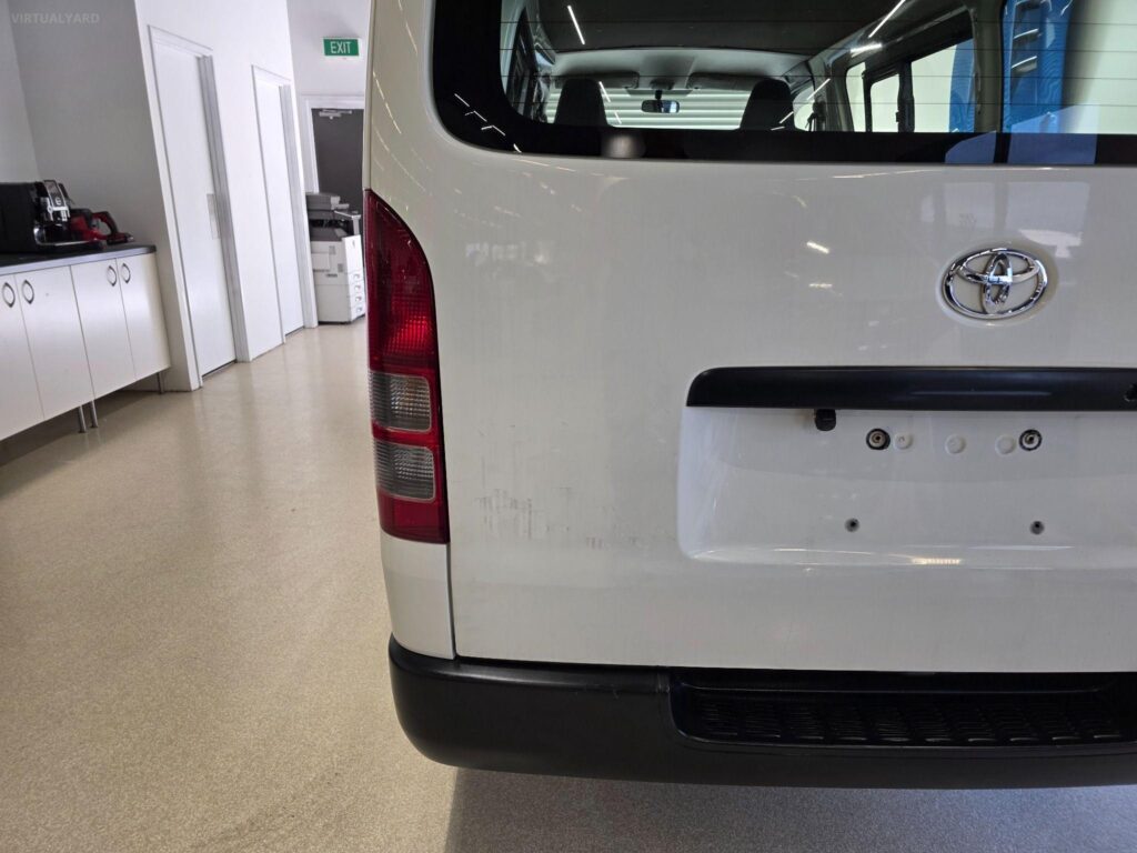 2019 TOYOTA HIACE LONG DX TRH200
